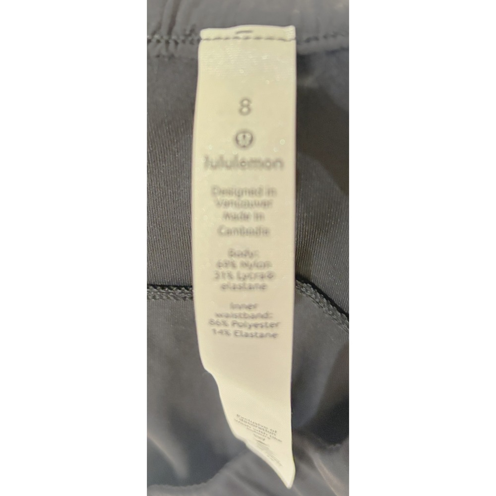 Lululemon On the Fly 7/8 Pant Black Luxtreme Joggers Size 8 Drawstring Travel - Picture 8 of 9